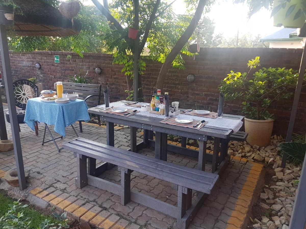 Aliwal Villa Guest Lodge Exterior photo